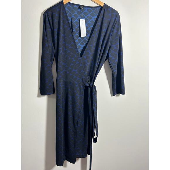 Ann Taylor Geometric Wrap Dress 3/4 Sleeve Size 14 NWT - Picture 1 of 5